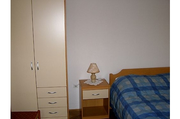 Croatia Privát Slatine, Exterior